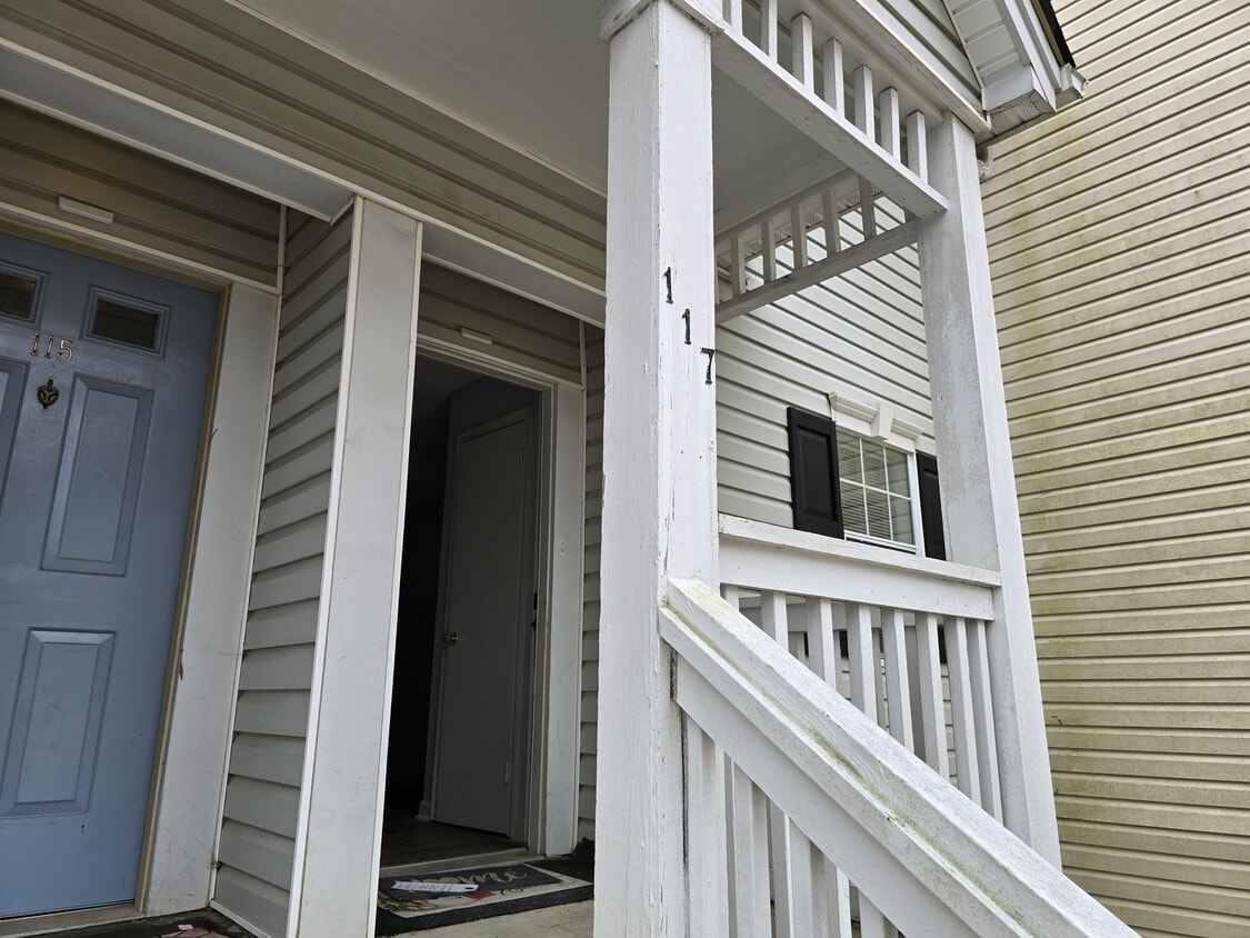 Photo - 117 Kingsbury Dr (Chapel Hill, NC)