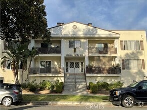 Building Photo - 1132 N Stoneman Ave