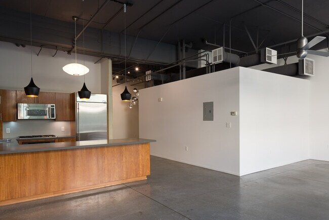Kitchen / Living - 1130 Flower St