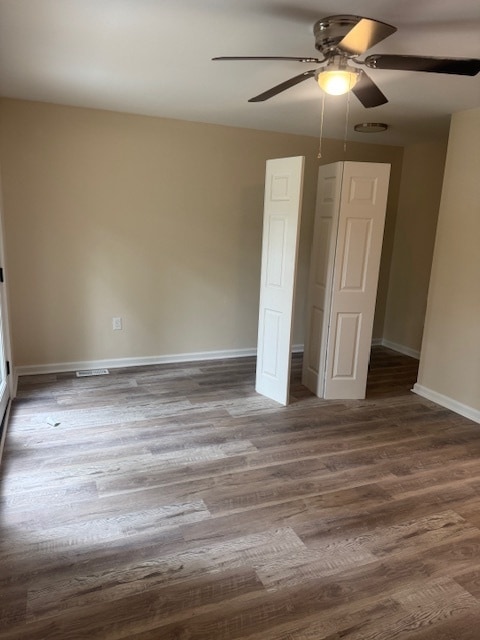 Building Photo - 121 Lines St