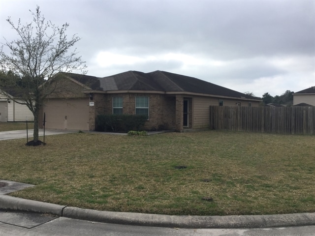 Foto del edificio - 28829 Sulphur River Ct
