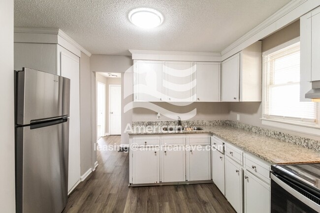 Foto del edificio - 103 Donald Dr