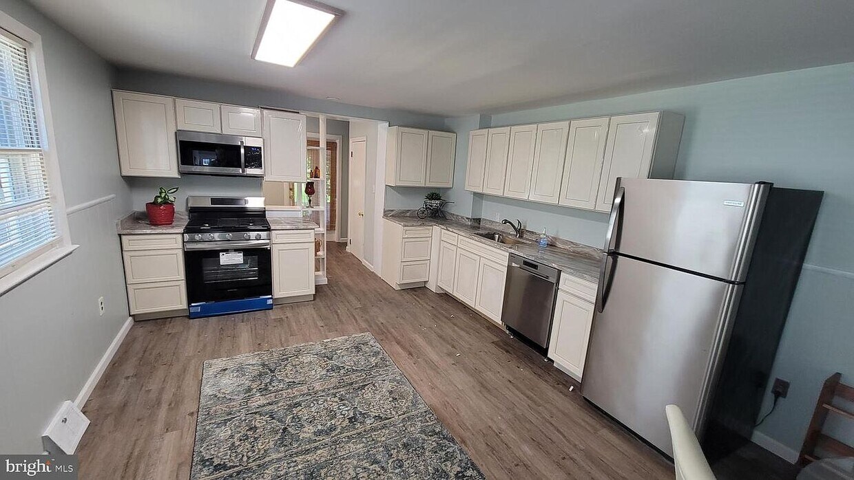 220 E 2nd St, Historic New Castle, DE 19720 Townhome Rentals in Historic New Castle DE