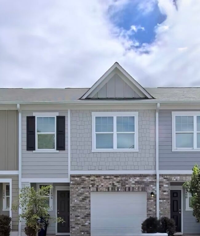 Photo - 1496 Madison Way Townhome