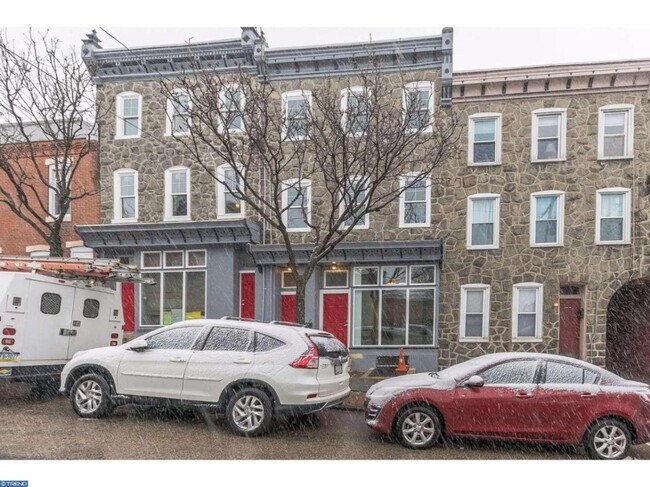 Building Photo - 3511 Conrad St