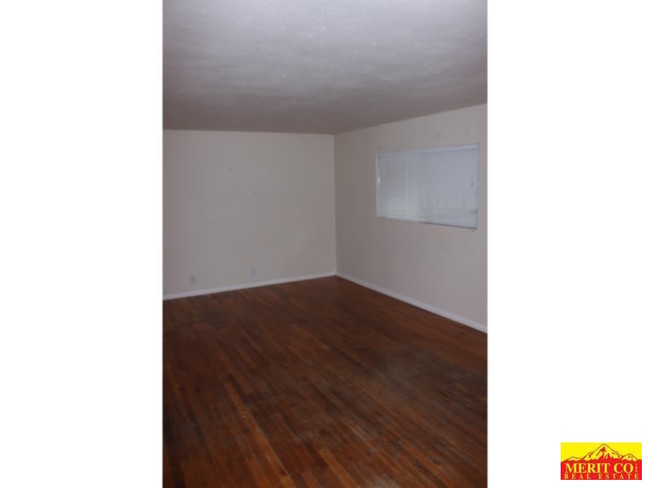 Building Photo - Single Family Home