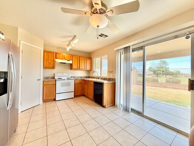 Foto del edificio - Fabulous 3-Bedroom home For Rent!!