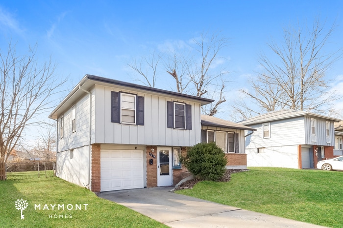 Building Photo - 9310 Palmer Ave