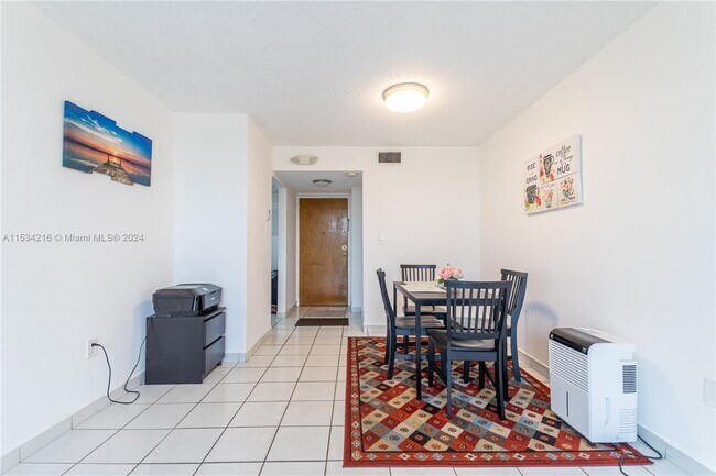 Building Photo - 2055 SW 122nd Ave