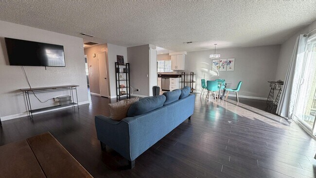 Foto del edificio - 511 E Brockton Ave