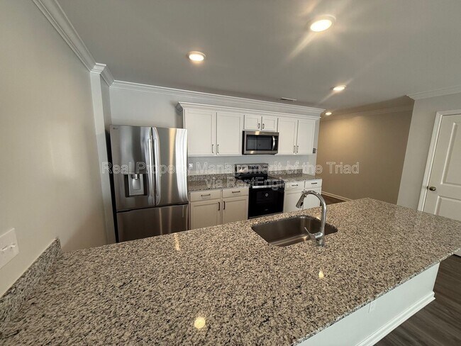 Photo - 108 Span Ln Townhome