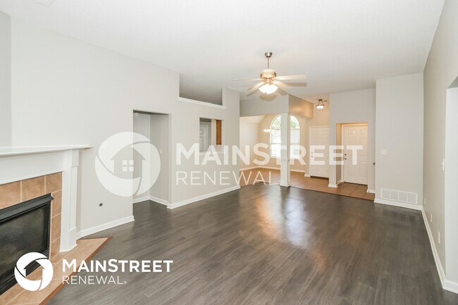 Foto del edificio - 9135 Tremont Dr