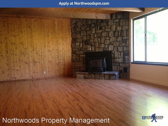 Building Photo - 3 br, 2 bath House - 2315 Temple