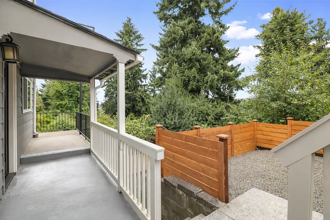 Photo - Sand Point Apartments