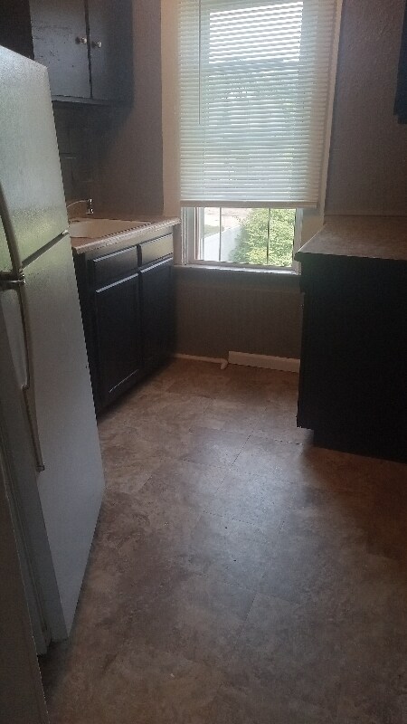 Foto principal - 326 W 5th St