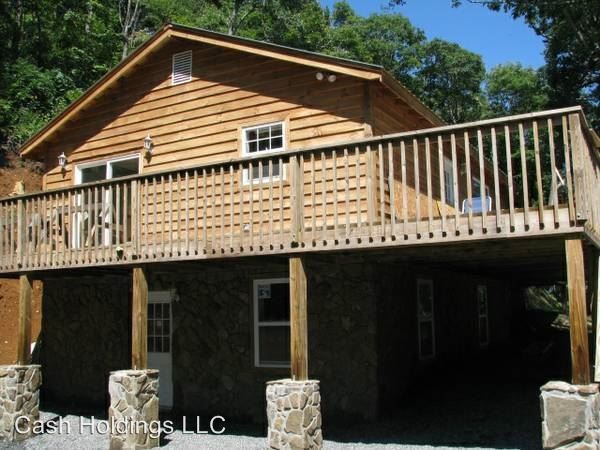 Foto principal - 4 br, 2 bath Apartment - 5699 Junaluska Rd