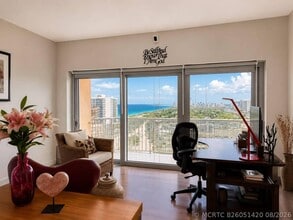 Building Photo - 1985 S Ocean Dr