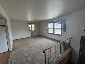 Building Photo - 2510 W 9th St