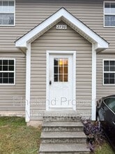 Building Photo - 2736 George Owen Rd