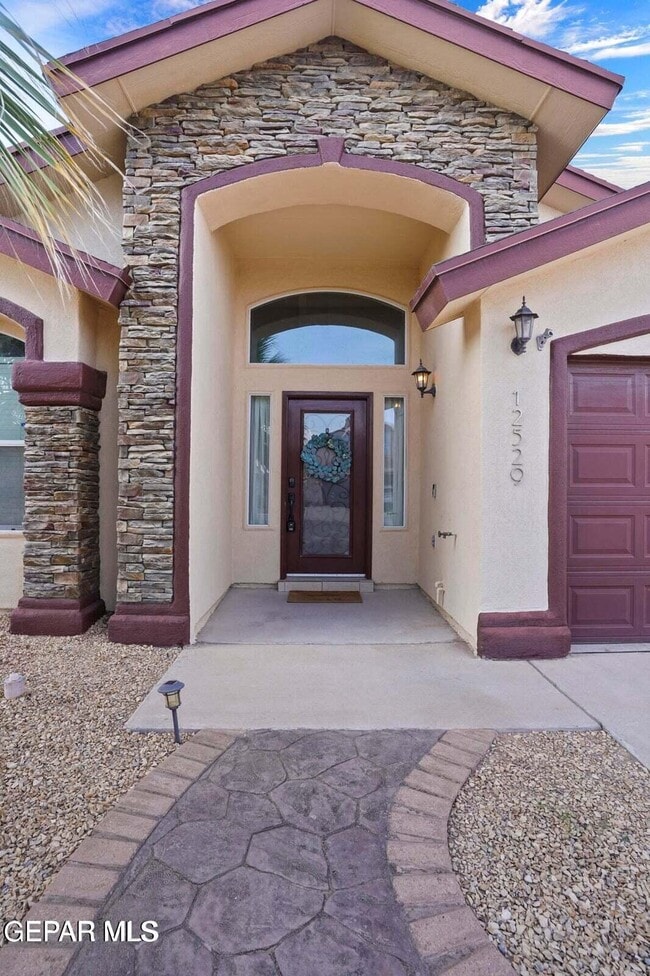 Building Photo - 12529 Paseo Rosannie Ave