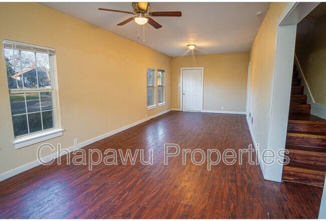 Foto del edificio - 526 Cooper St