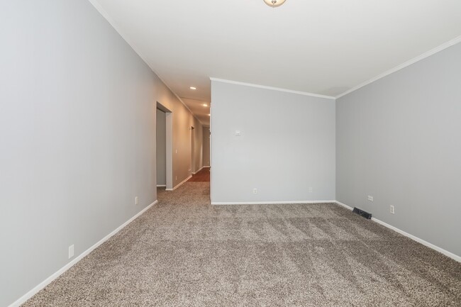 Building Photo - 21035 Sweet Blossom Ln
