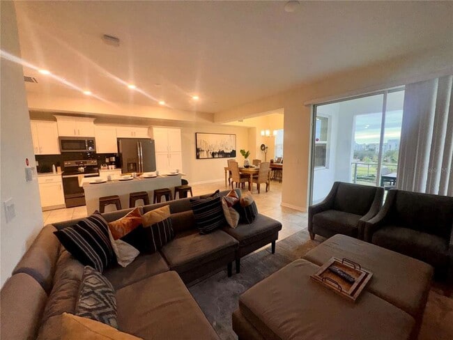 Foto del edificio - 3150 Paradox Cir