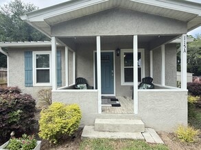 Building Photo - 115A Montrose Dr