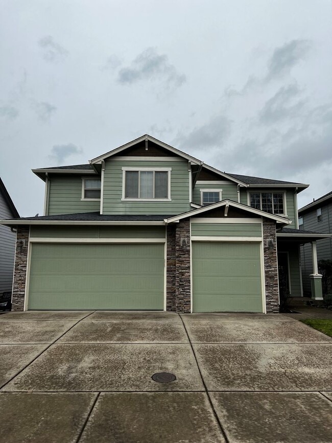 Building Photo - 2144 Mayfly St