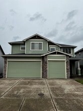 Building Photo - 2144 Mayfly St