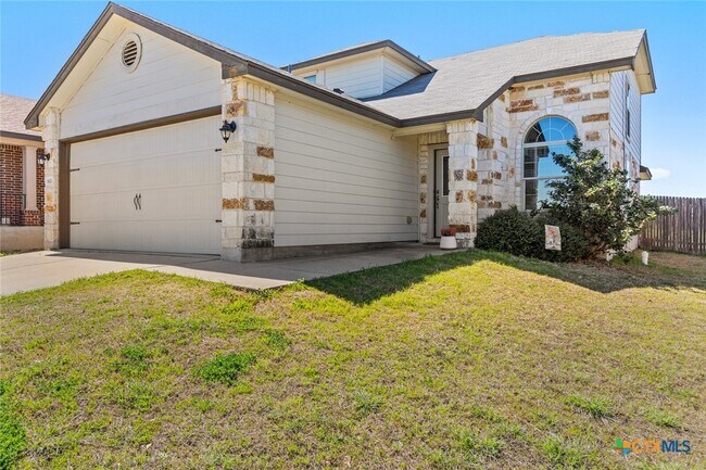 Foto del edificio - 6024 Stonehaven Dr