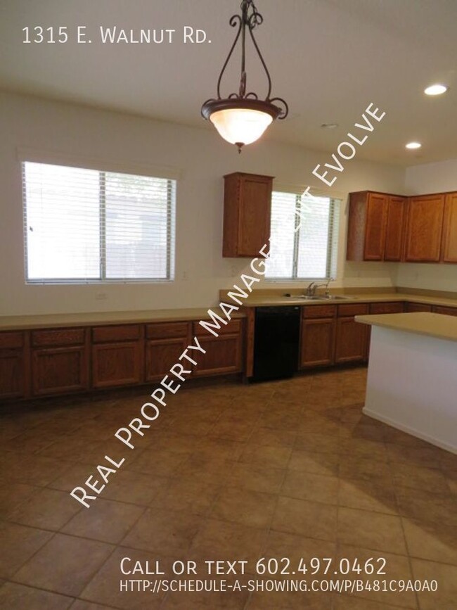 Building Photo - Queen Creek Area