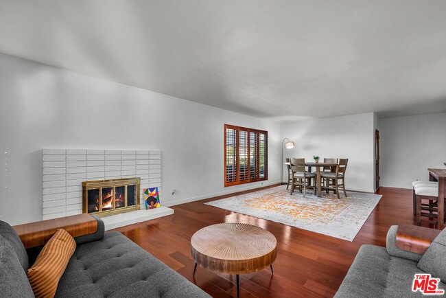 Foto del edificio - 2925 Dona Susana Dr