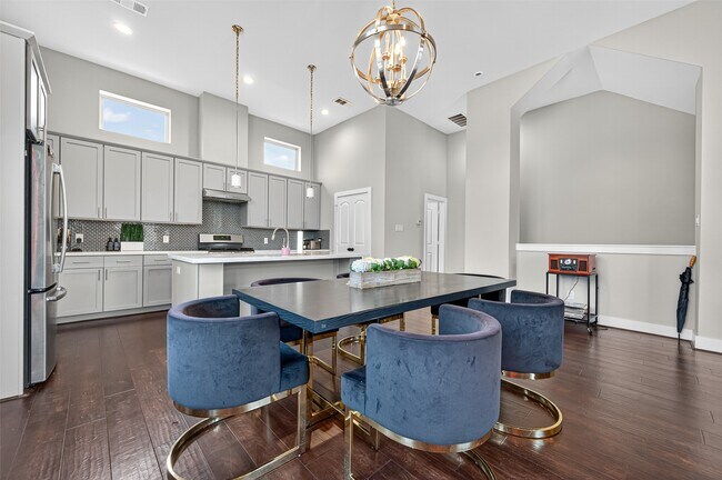 Foto del edificio - 1205 Wrightwood St