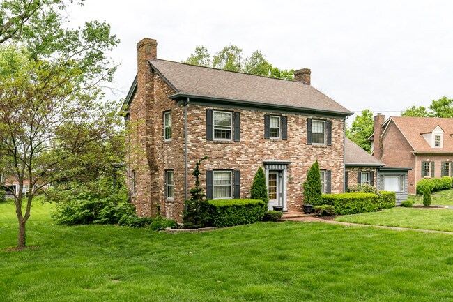 Building Photo - 149 Westgate Dr