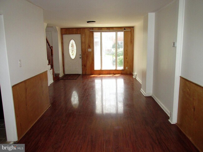 Building Photo - 7844 St Gregory Dr