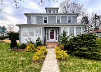 Building Photo - 306 Soundview Ave