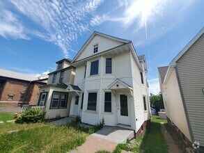 Building Photo - 2214 W 3rd St