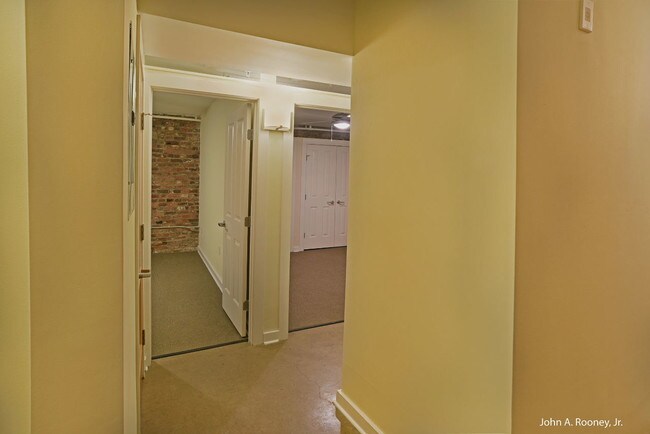 Foto del edificio - 133 N Sycamore St