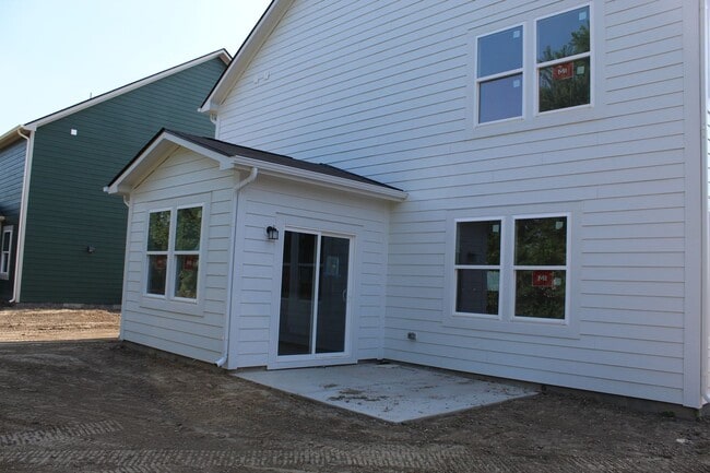 Building Photo - Coming Soon! Brand New 5 BR Lennar Home in...