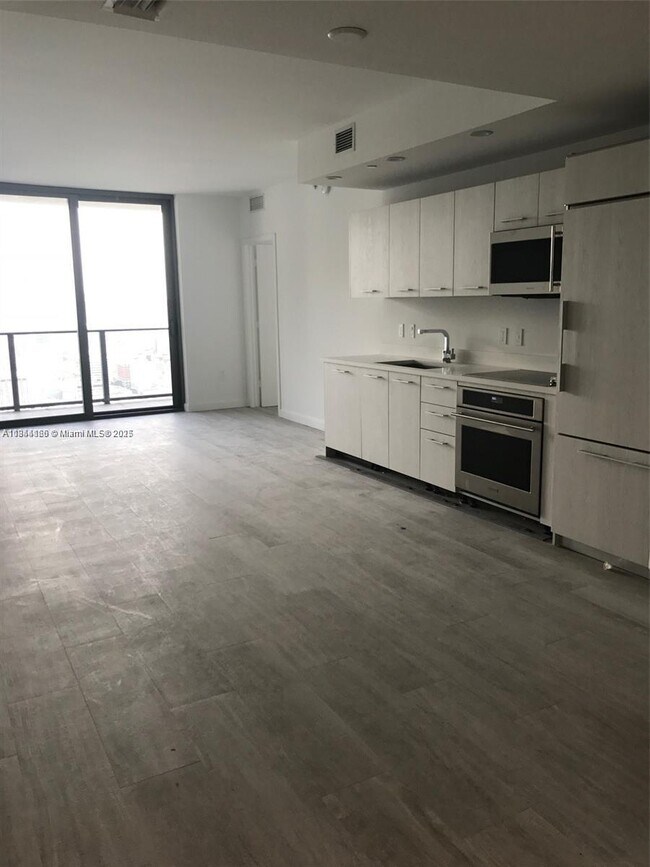 Foto del edificio - 55 SW 9th St