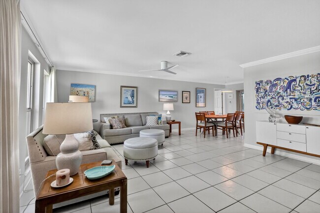 Foto del edificio - 6372 Sleepy Willow Way