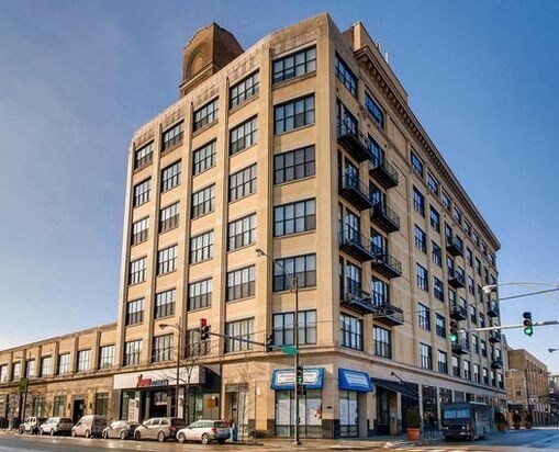 Tower Lofts - 1601 W School St