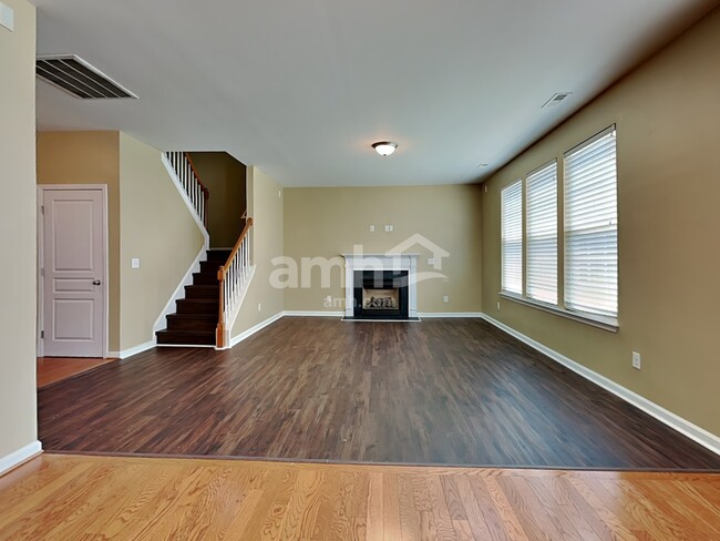 Building Photo - 1404 Manley Court