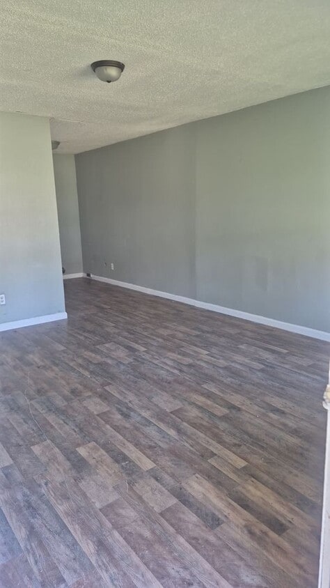 Building Photo - Affordable 1 Bedroom – Only $650/Month