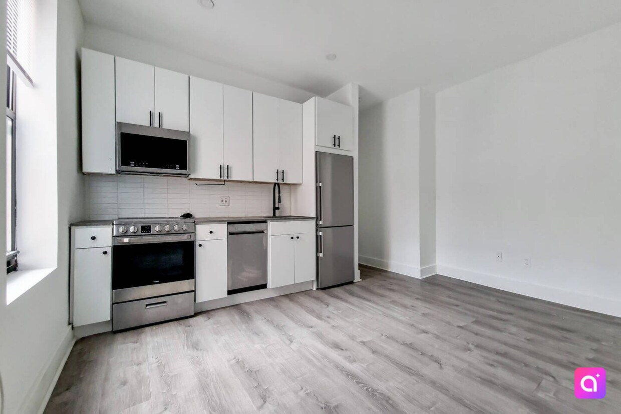 Foto principal - 31-36-36 32nd St