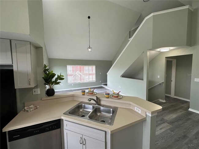 Foto del edificio - 10534 White Lake Ct