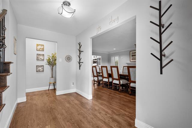 Foto del edificio - 3621 Welwyn Way Dr