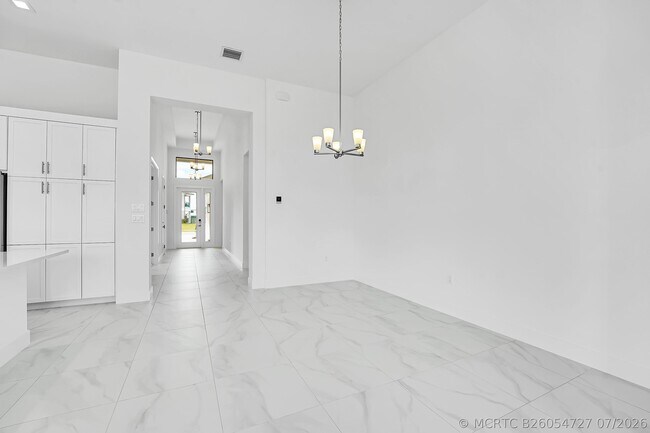 Foto del edificio - 13069 Feathering Wy