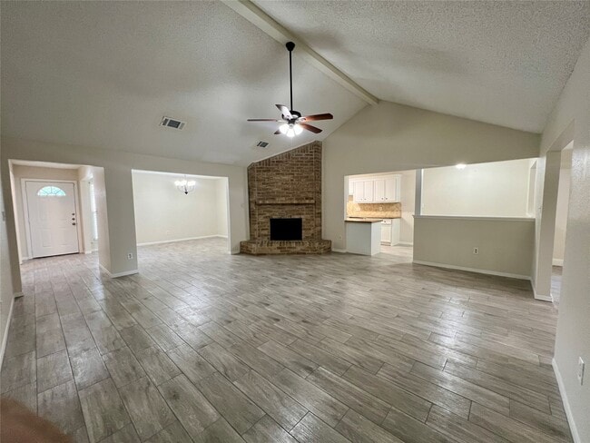 Building Photo - 11842 S Fairhollow Ln
